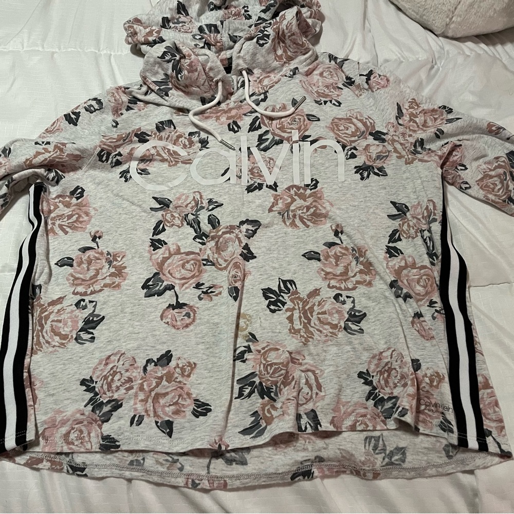 Cute & sporty sport pullover shirt with hood, size medium/large.